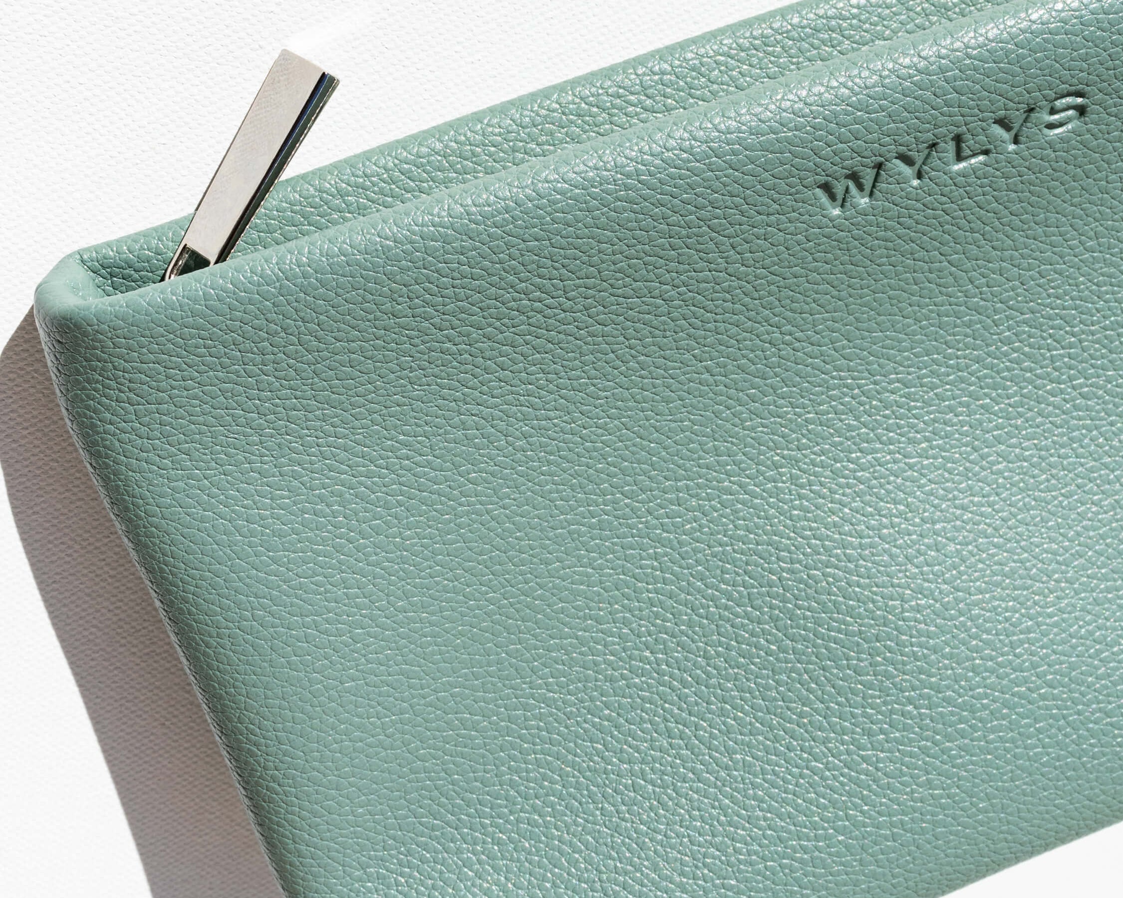 WYLYS Sage Verte Makeup Bag Soft Vegan Leather Water-resistant
