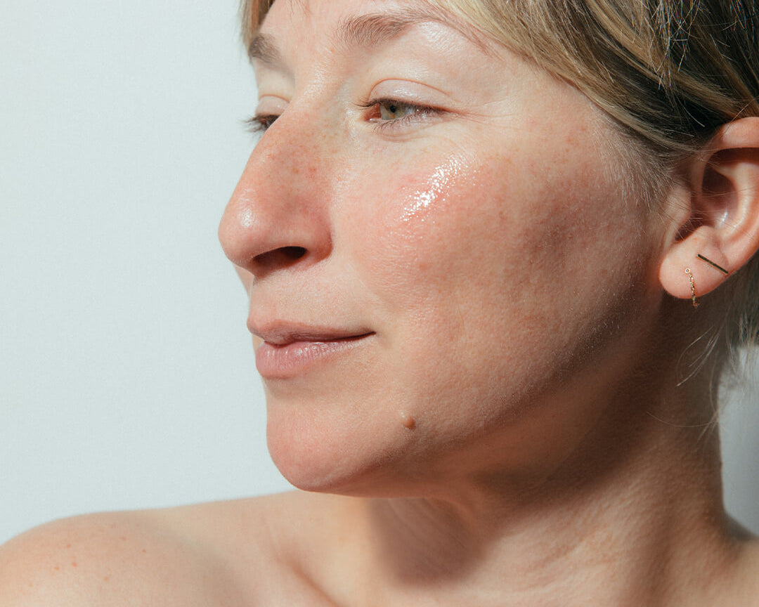 WYLYS Liquid V-Lift One-Step Serum on Model When You Love Your Skin